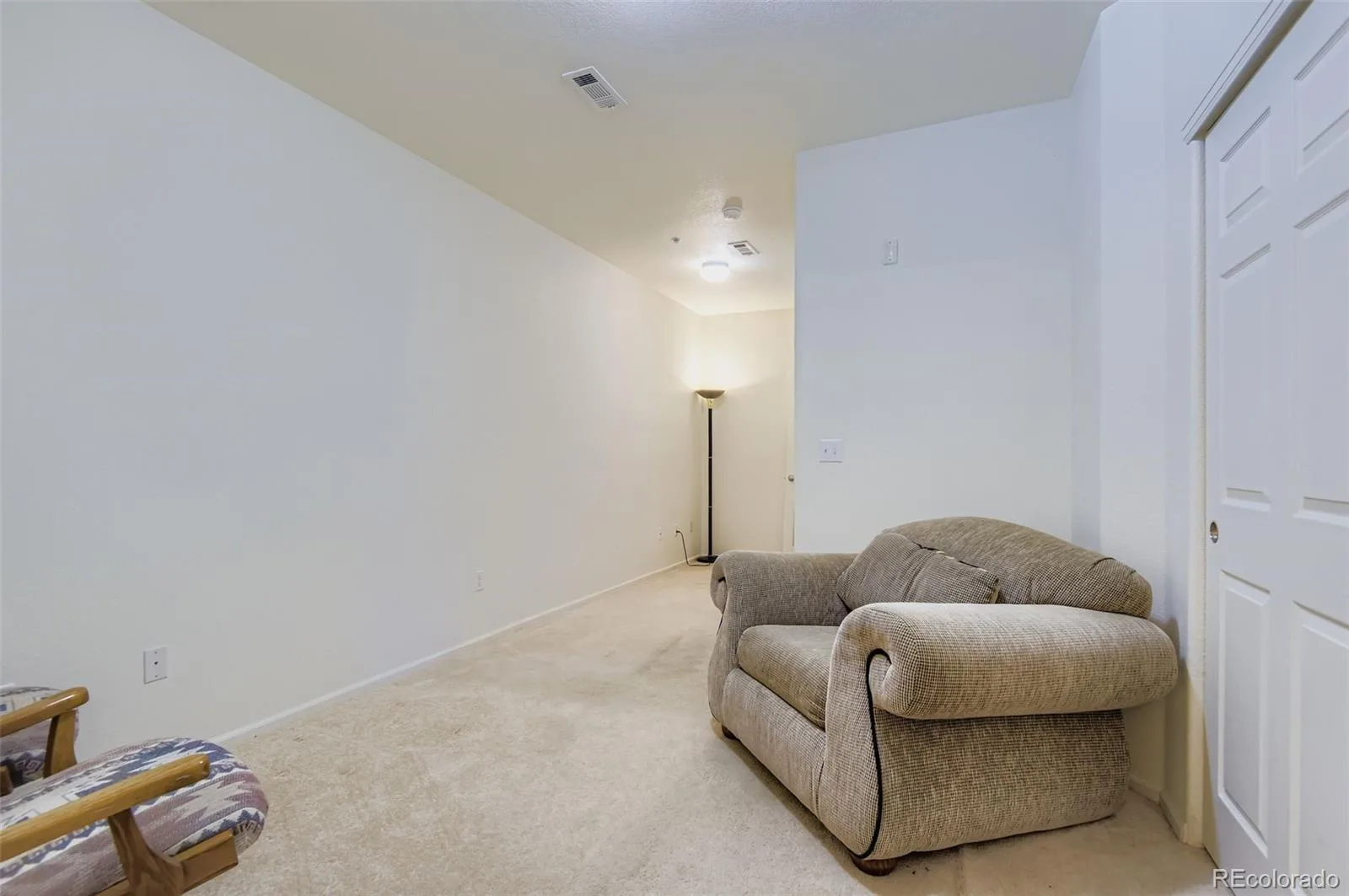 5255 Memphis Street #307 Denver CO 80239 | MLS #REC6402401 07282026182925 1600 19