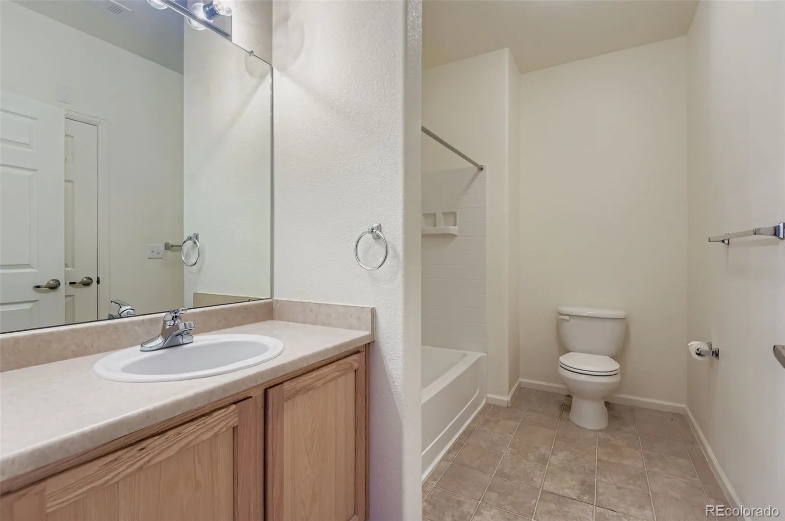 5255 Memphis Street #307 Denver CO 80239 | MLS #REC6402401 07282026182925 1600 21