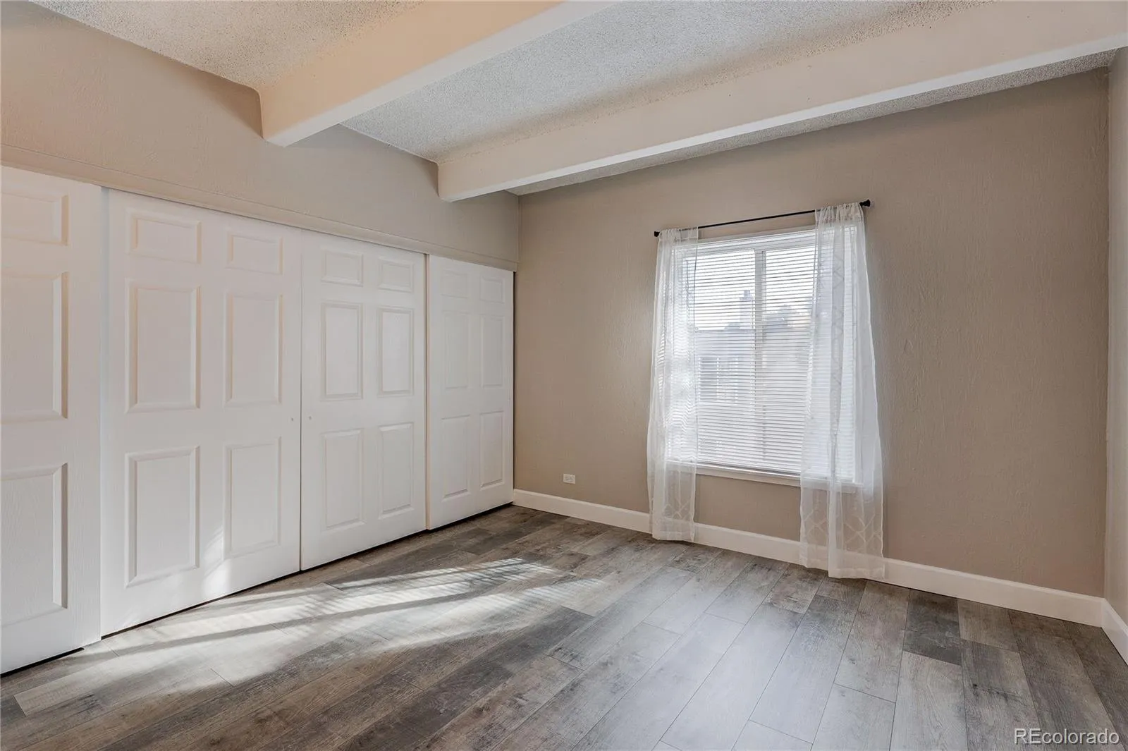 04162026221034 1600 10