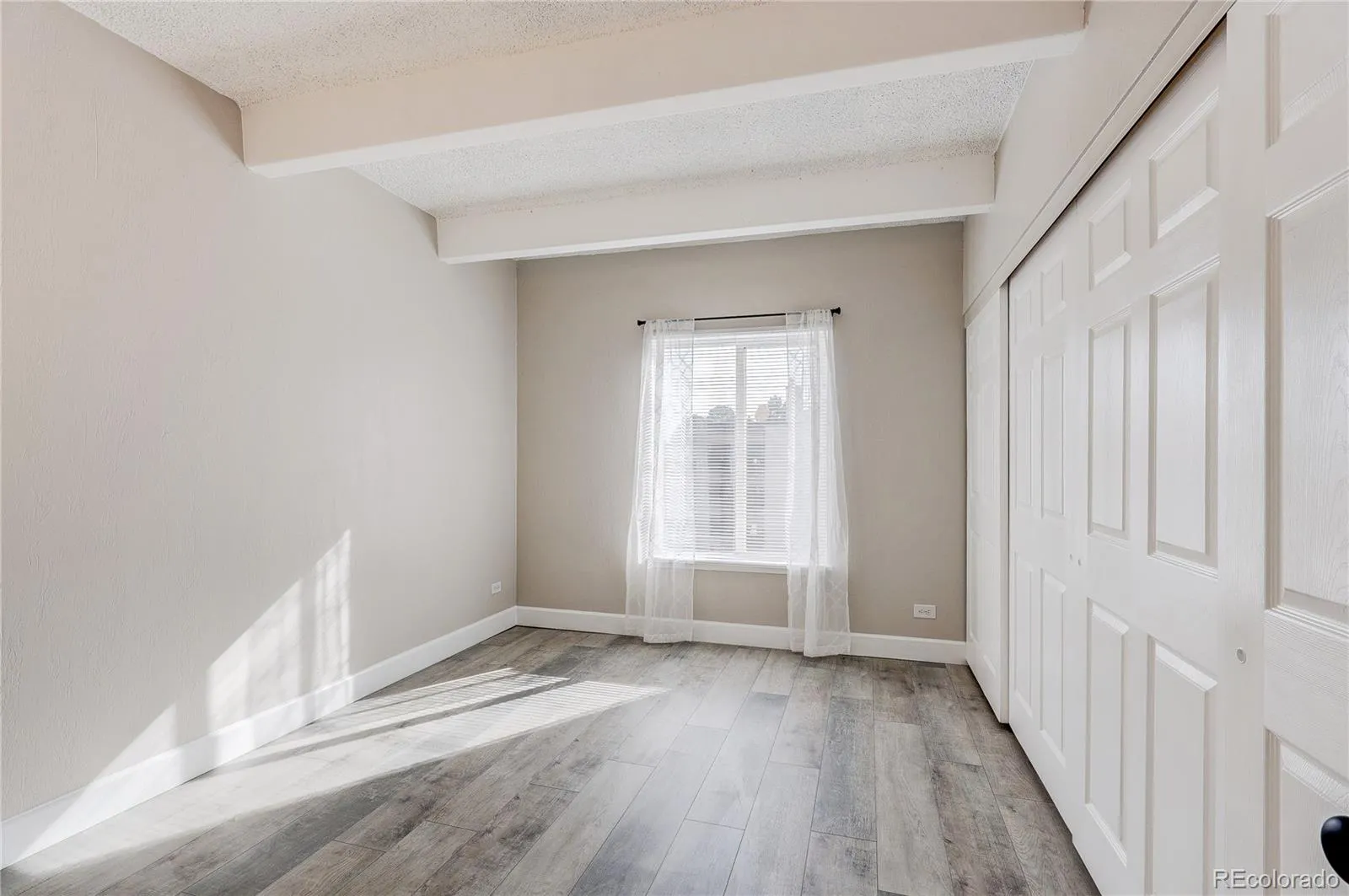 04162026221034 1600 15