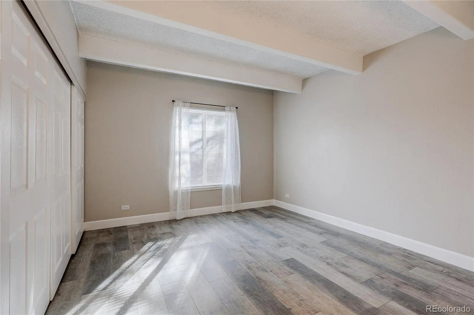 04162026221034 1600 9