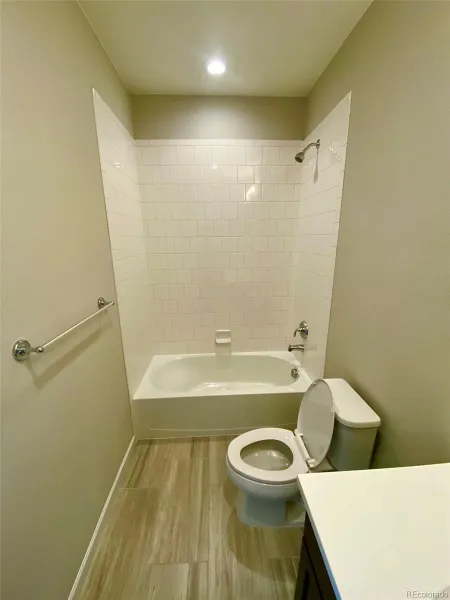04282026021740 800 18