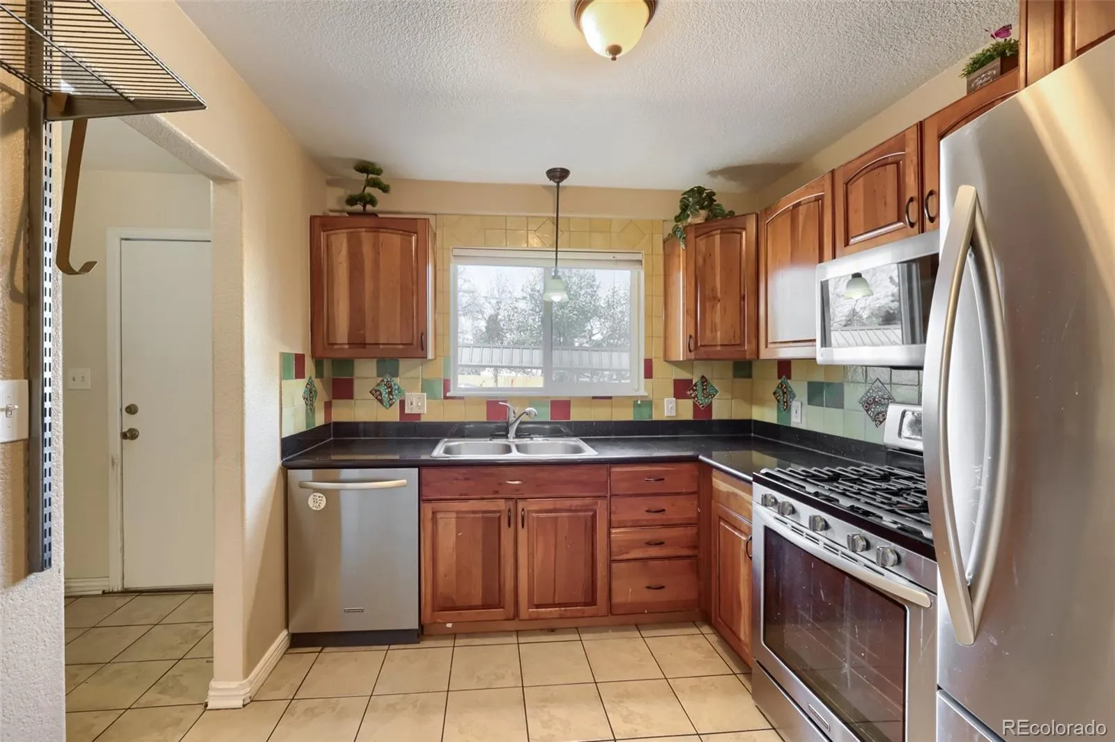 04092026214536 1600 7