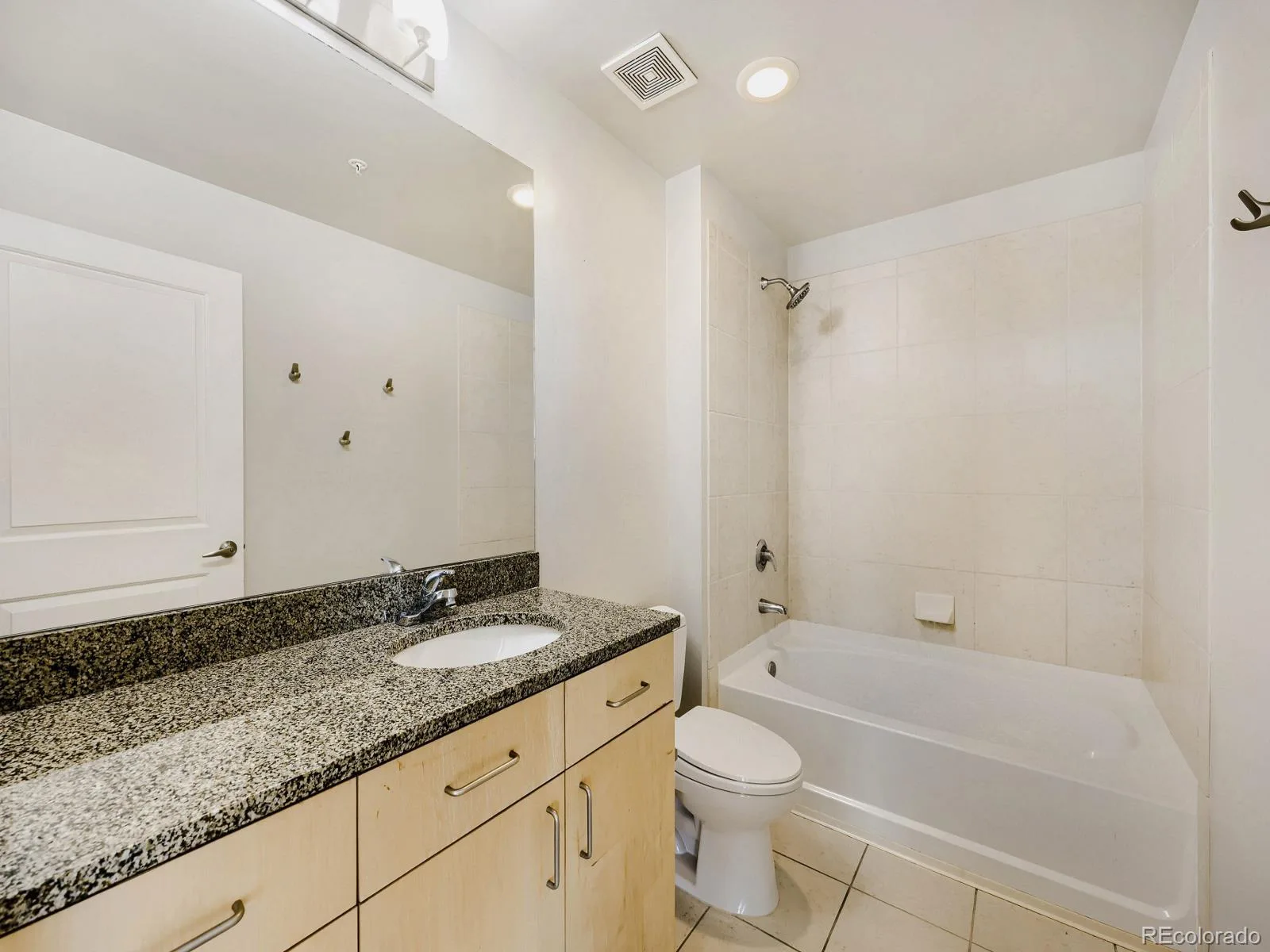 1700 Bassett Street #1302 Denver CO 80202 MLS #REC6408383 07092026075927 1600 15
