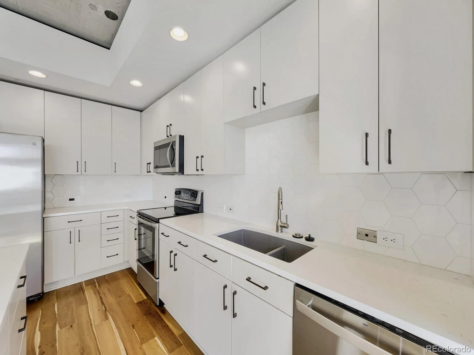 1700 Bassett Street #1302 Denver CO 80202 MLS #REC6408383 07092026075927 1600 6