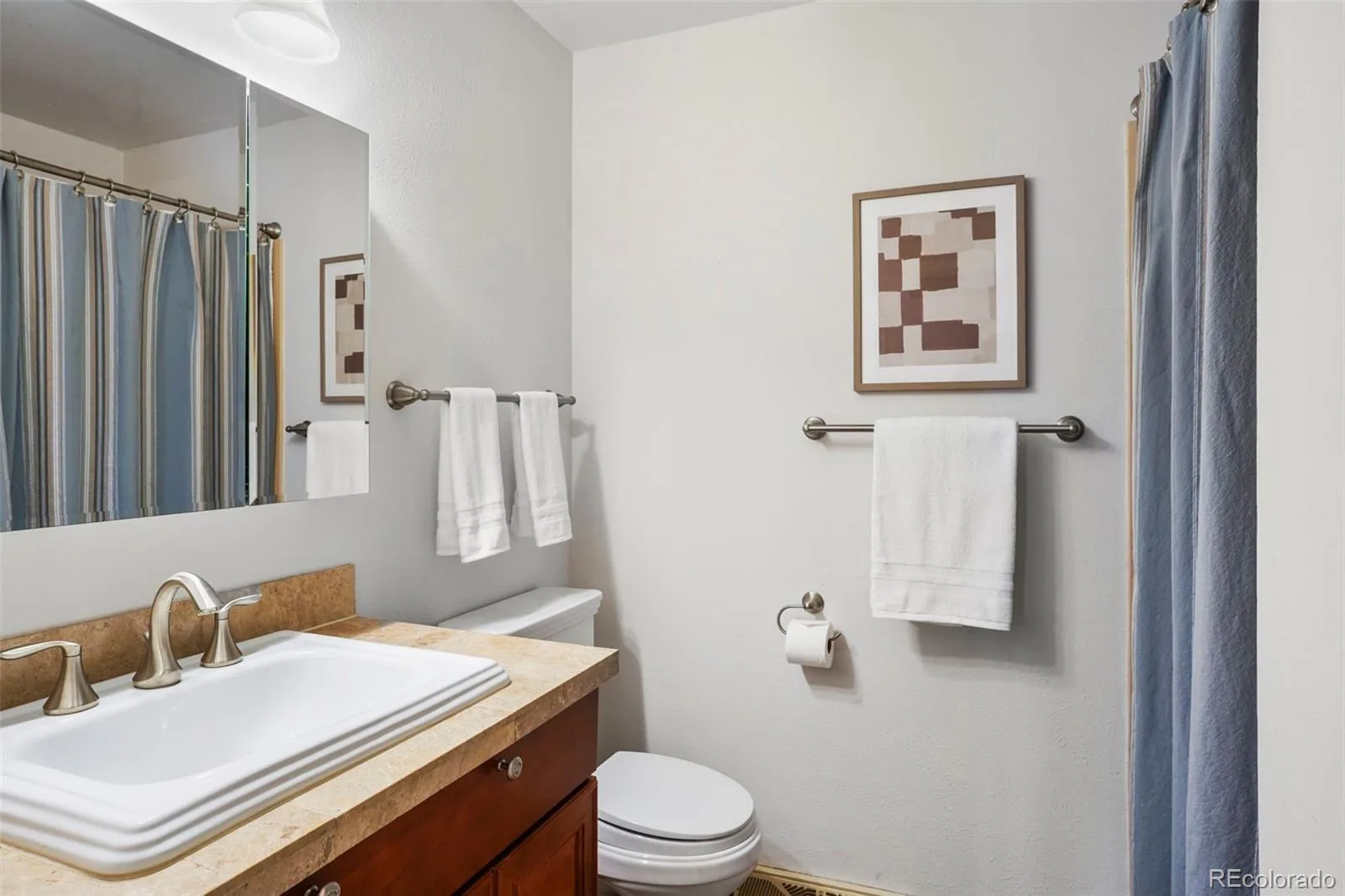 04212026171123 1600 22