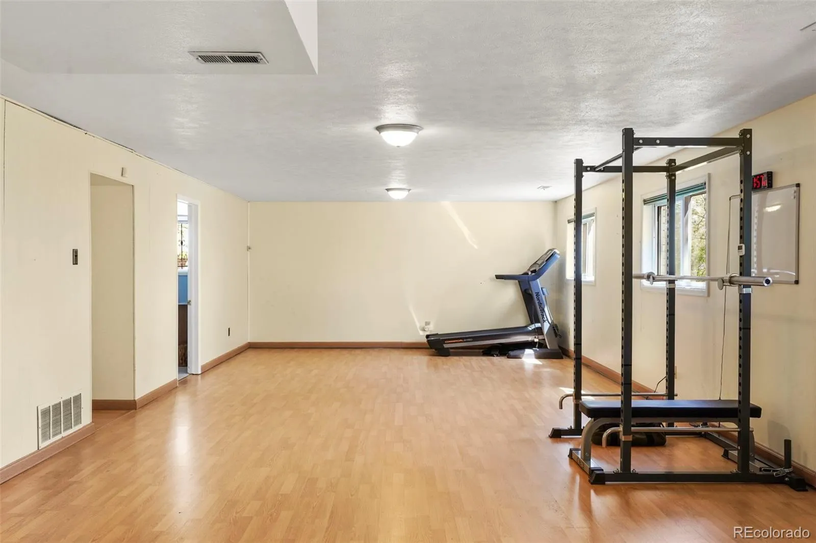 04212026171123 1600 24