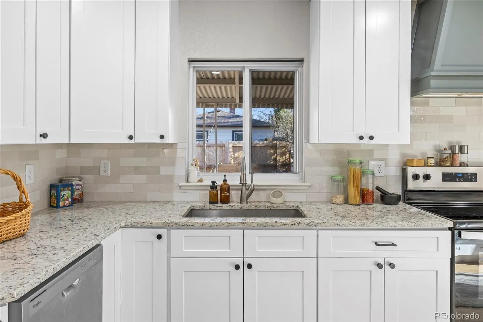 03272026005244 1600 14