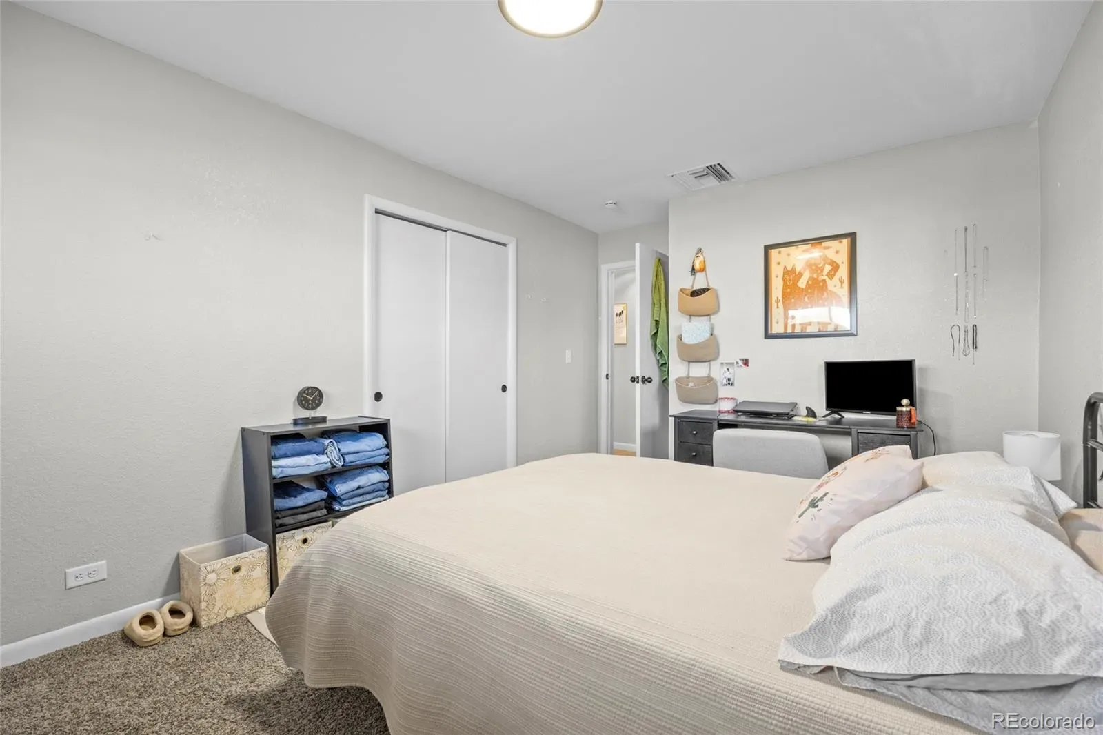 03272026005244 1600 23