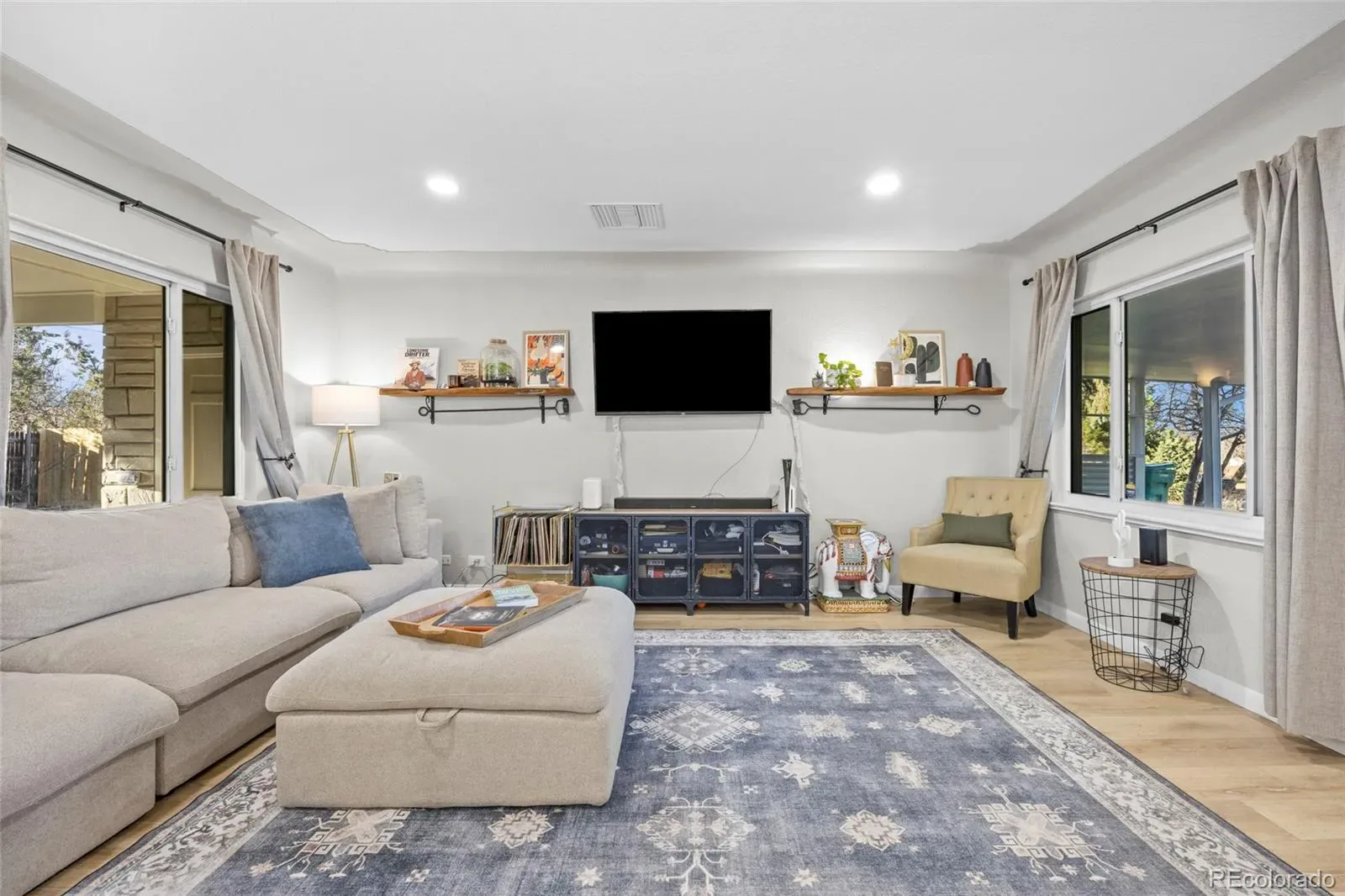 03272026005244 1600 9