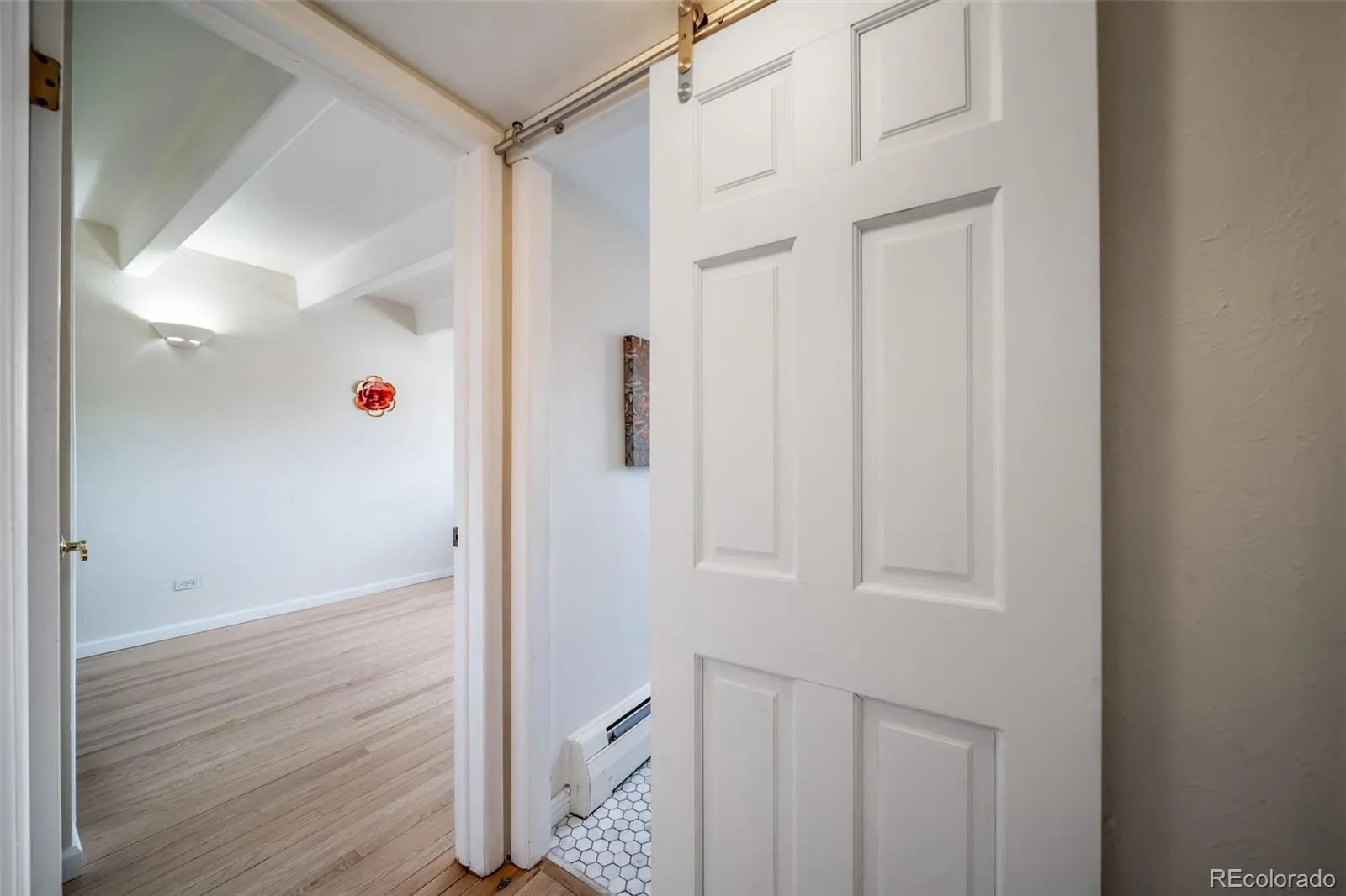 04052026020241 1600 19