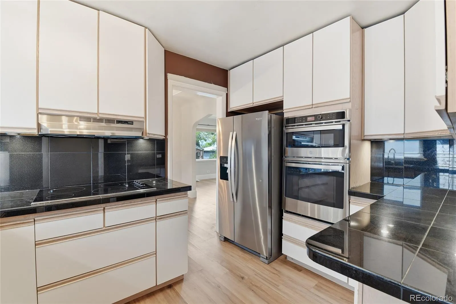 1934 S Washington Street Denver CO 80210 MLS #REC6410731 05052026041616 1600 7