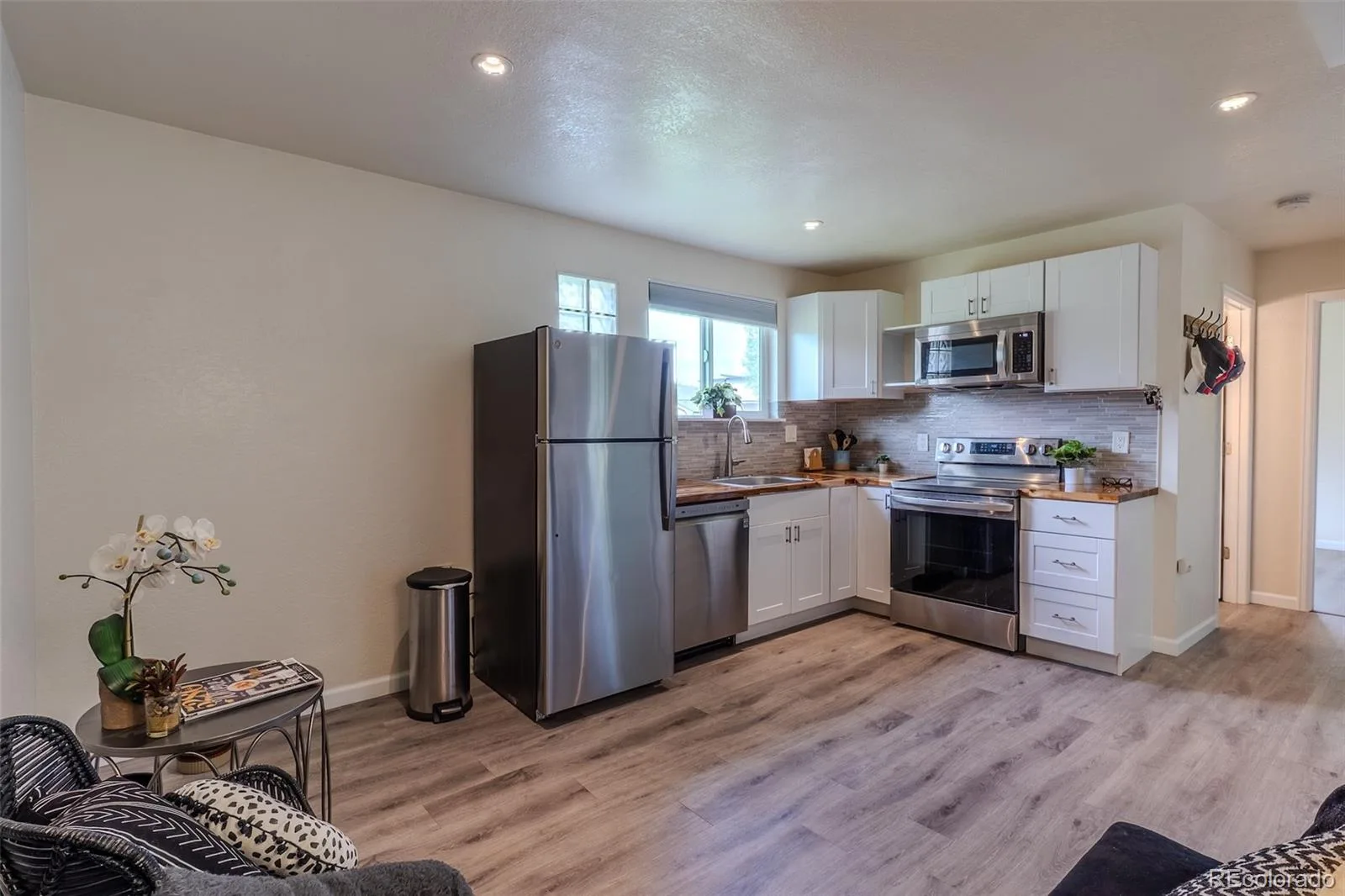830 S Harlan Street Lakewood CO 80226 | MLS #REC6412240 07292026212332 1600 25