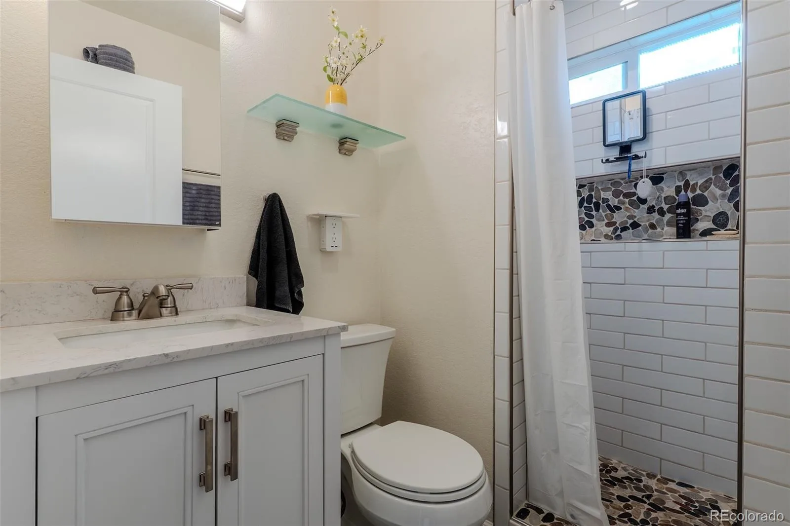 830 S Harlan Street Lakewood CO 80226 | MLS #REC6412240 07292026212332 1600 27