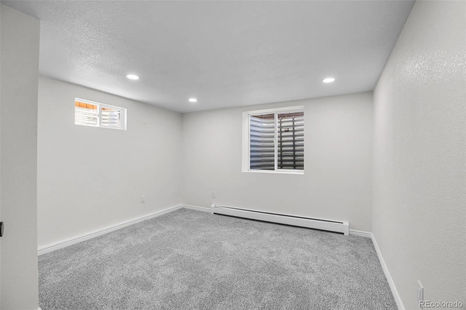 6411 Marshall Arvada CO 80003 MLS #REC6413941 05052026041622 1600 27