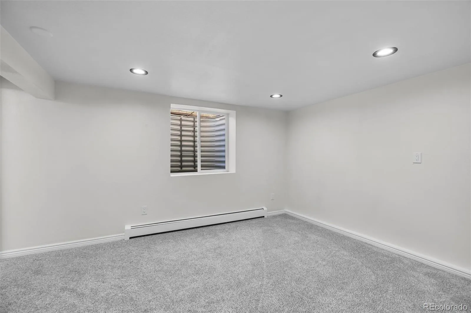 6411 Marshall Arvada CO 80003 MLS #REC6413941 05052026041622 1600 28