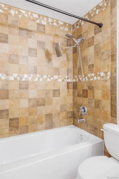 1562 S Spruce Street Denver CO 80231 | MLS #REC6416410 08192026160819 800 20