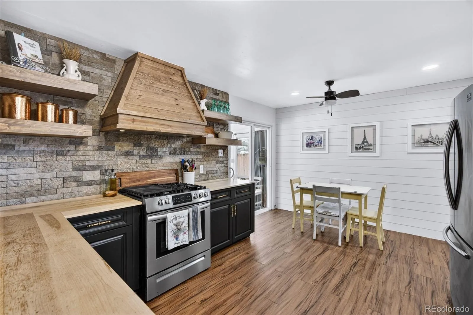 730 Newark Street Aurora CO 80010 MLS #REC6417302 04232026133909 1600 11