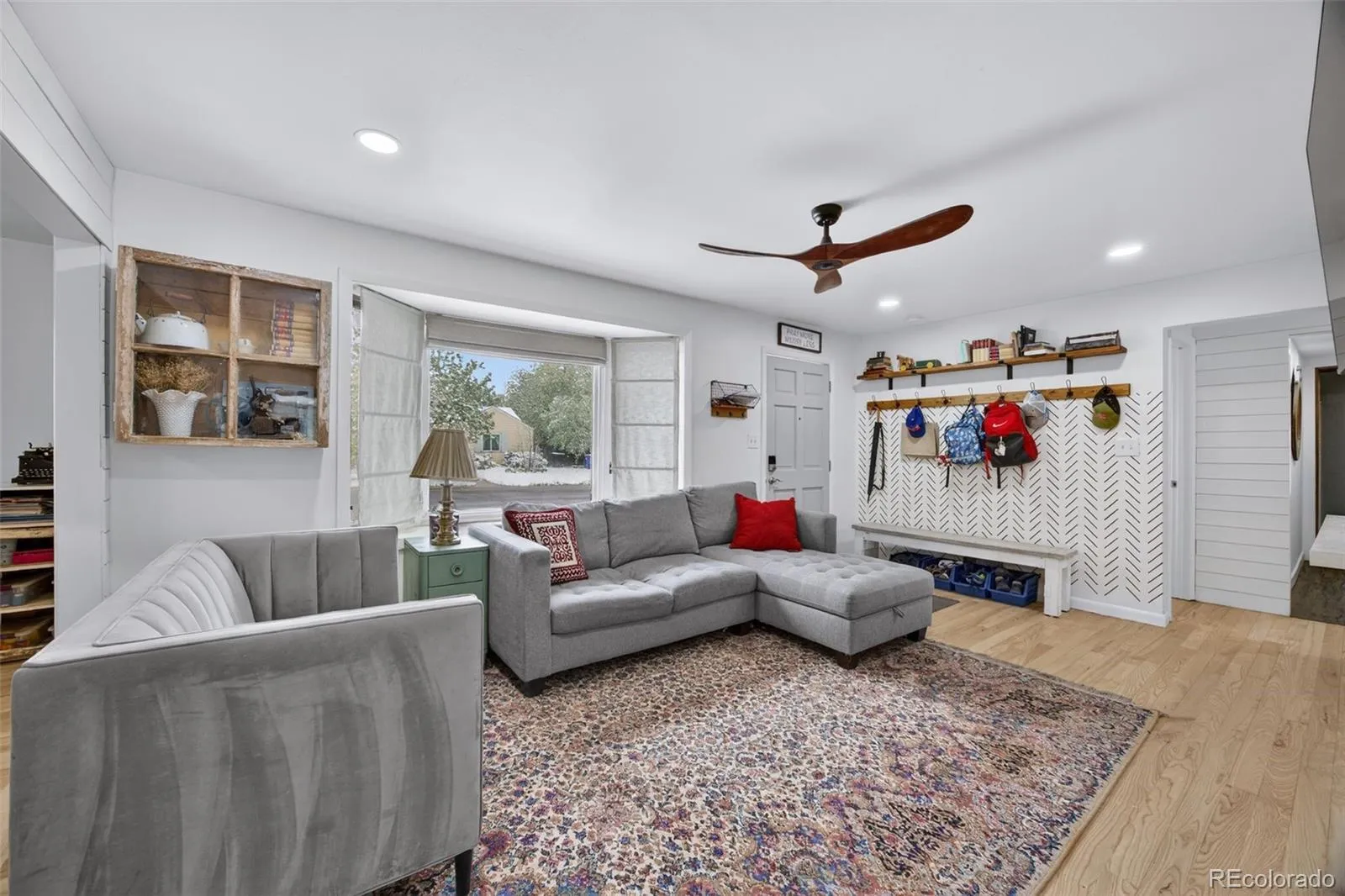 730 Newark Street Aurora CO 80010 MLS #REC6417302 04232026133909 1600 9