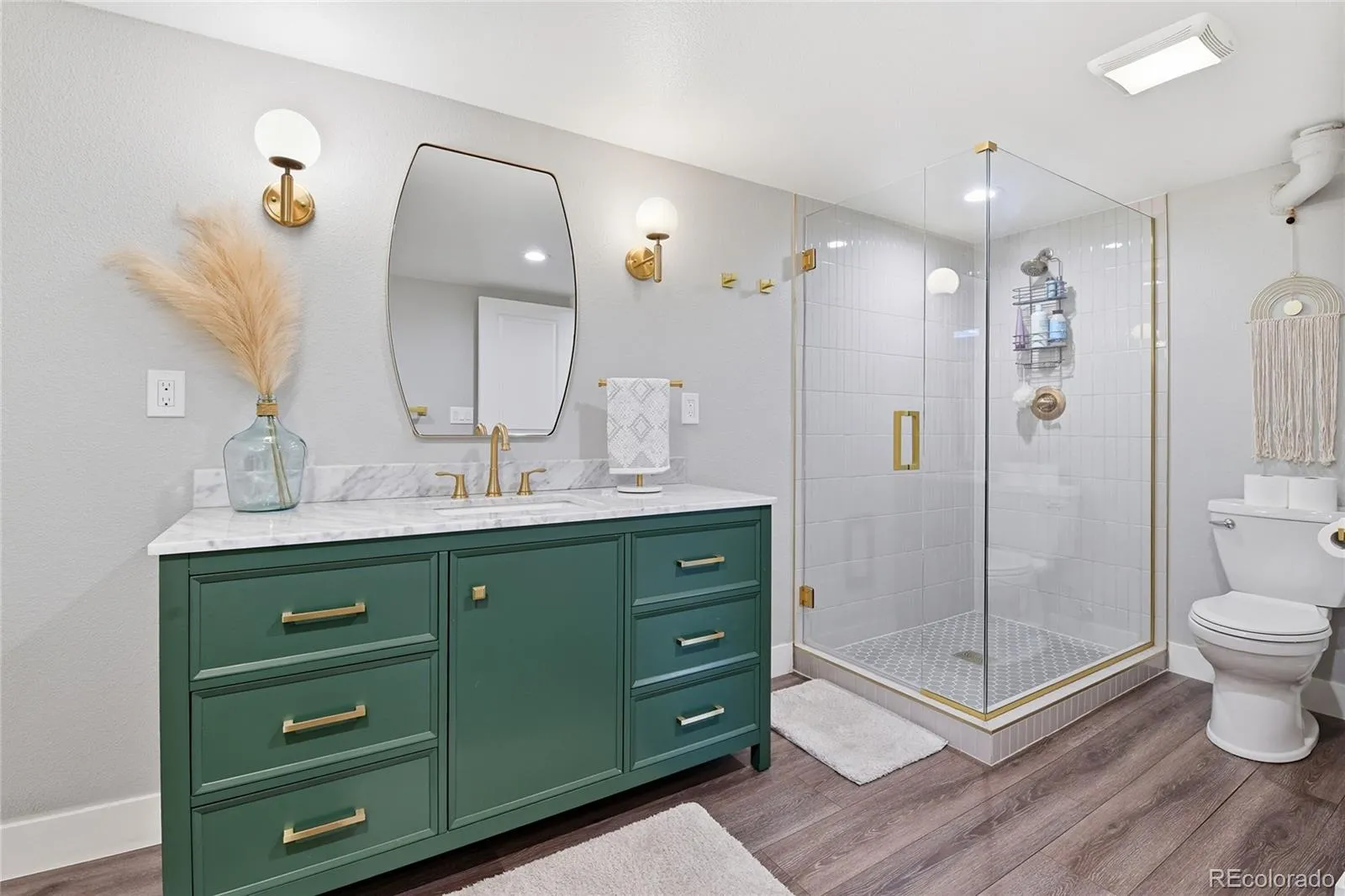 04142026152440 1600 17