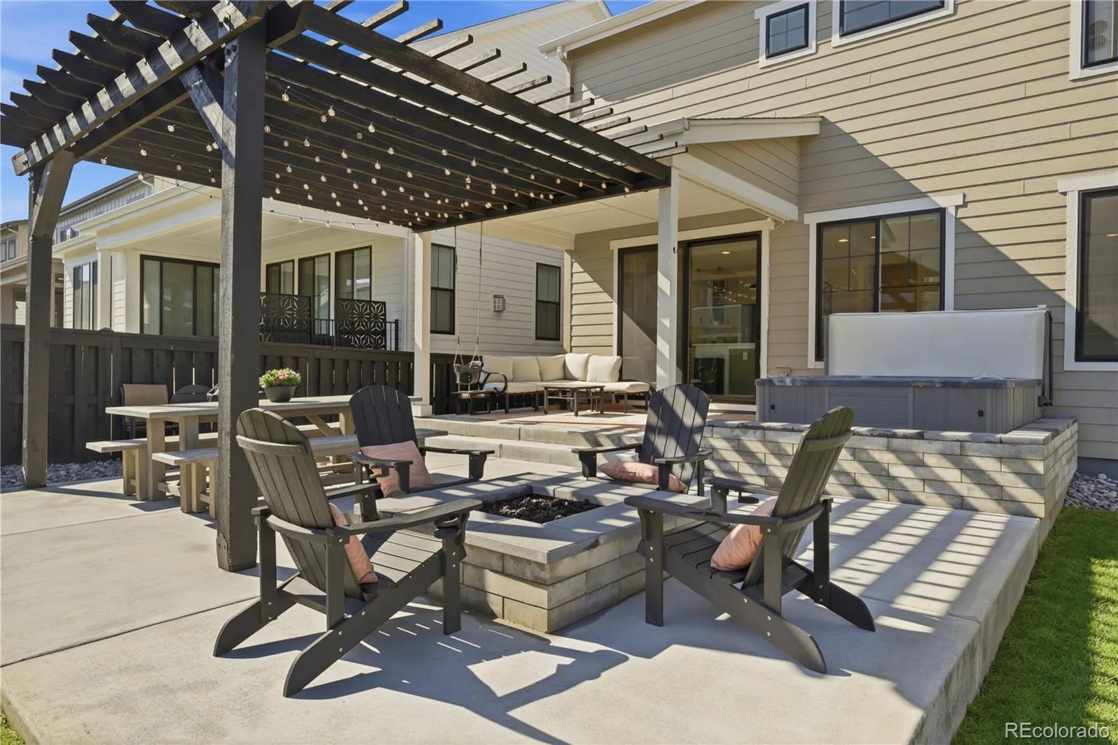 8989 Bellsong Drive Littleton CO 80125 | MLS #REC6418673 08212026153200 1600 1