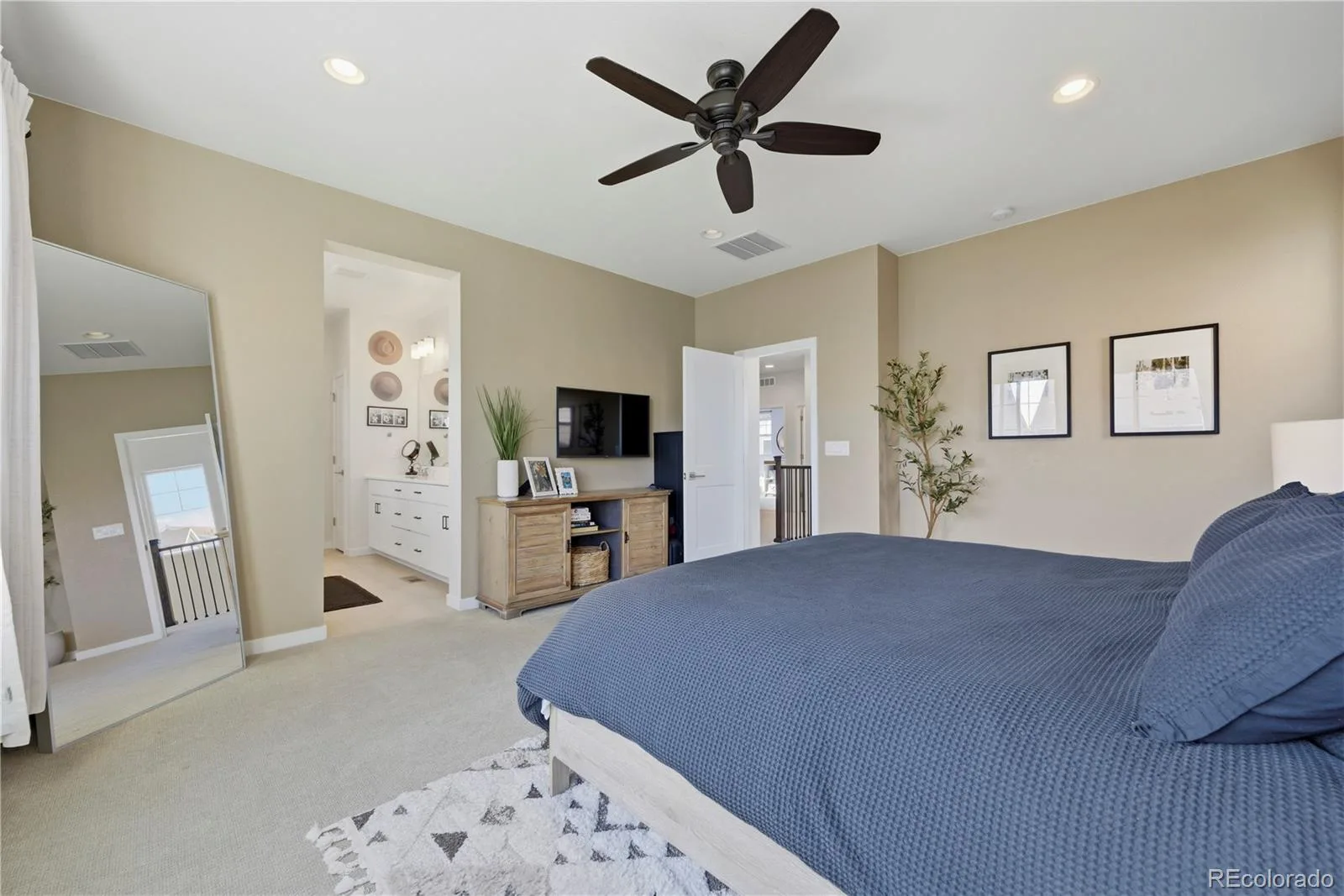 8989 Bellsong Drive Littleton CO 80125 | MLS #REC6418673 08212026153200 1600 22