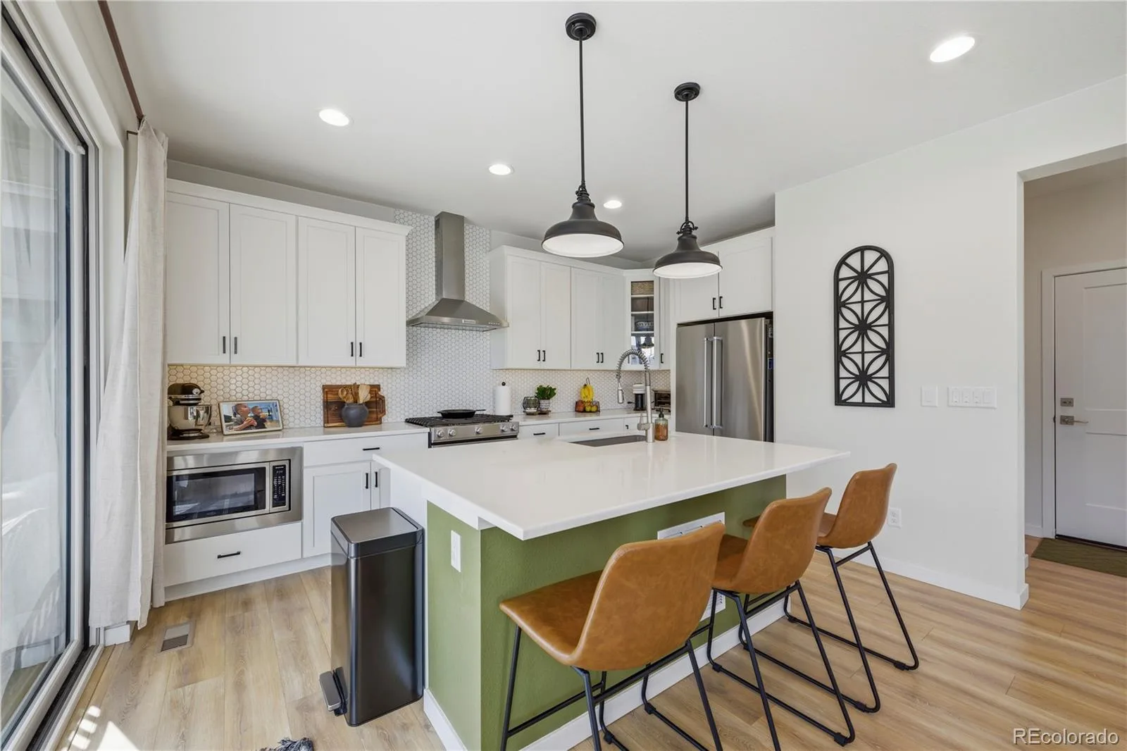 8989 Bellsong Drive Littleton CO 80125 | MLS #REC6418673 08212026153200 1600 4