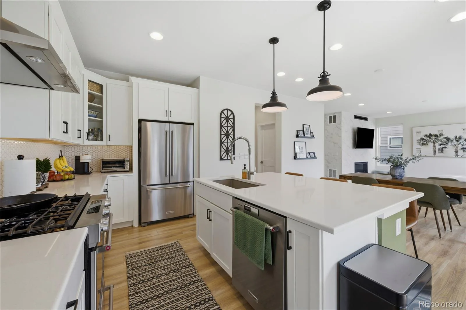 8989 Bellsong Drive Littleton CO 80125 | MLS #REC6418673 08212026153200 1600 8