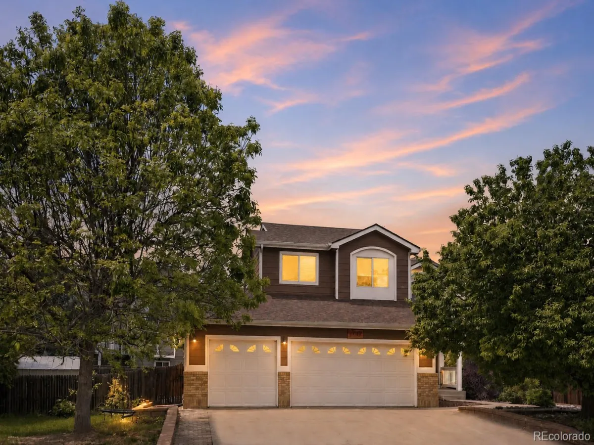 3449 S Espana Court Aurora CO 80013 MLS #REC6421350 05232026103010 1200 0
