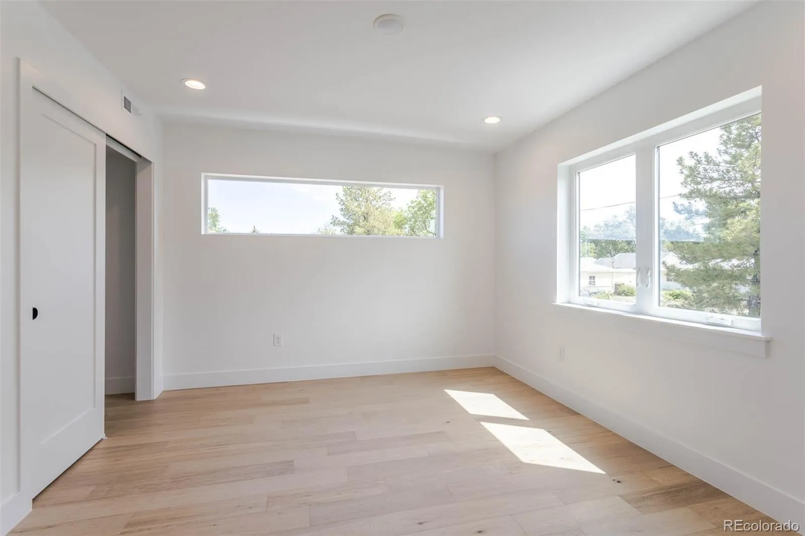 2404 S Cherokee Street Denver CO 80223 MLS #REC6421629 05232026095147 1600 19