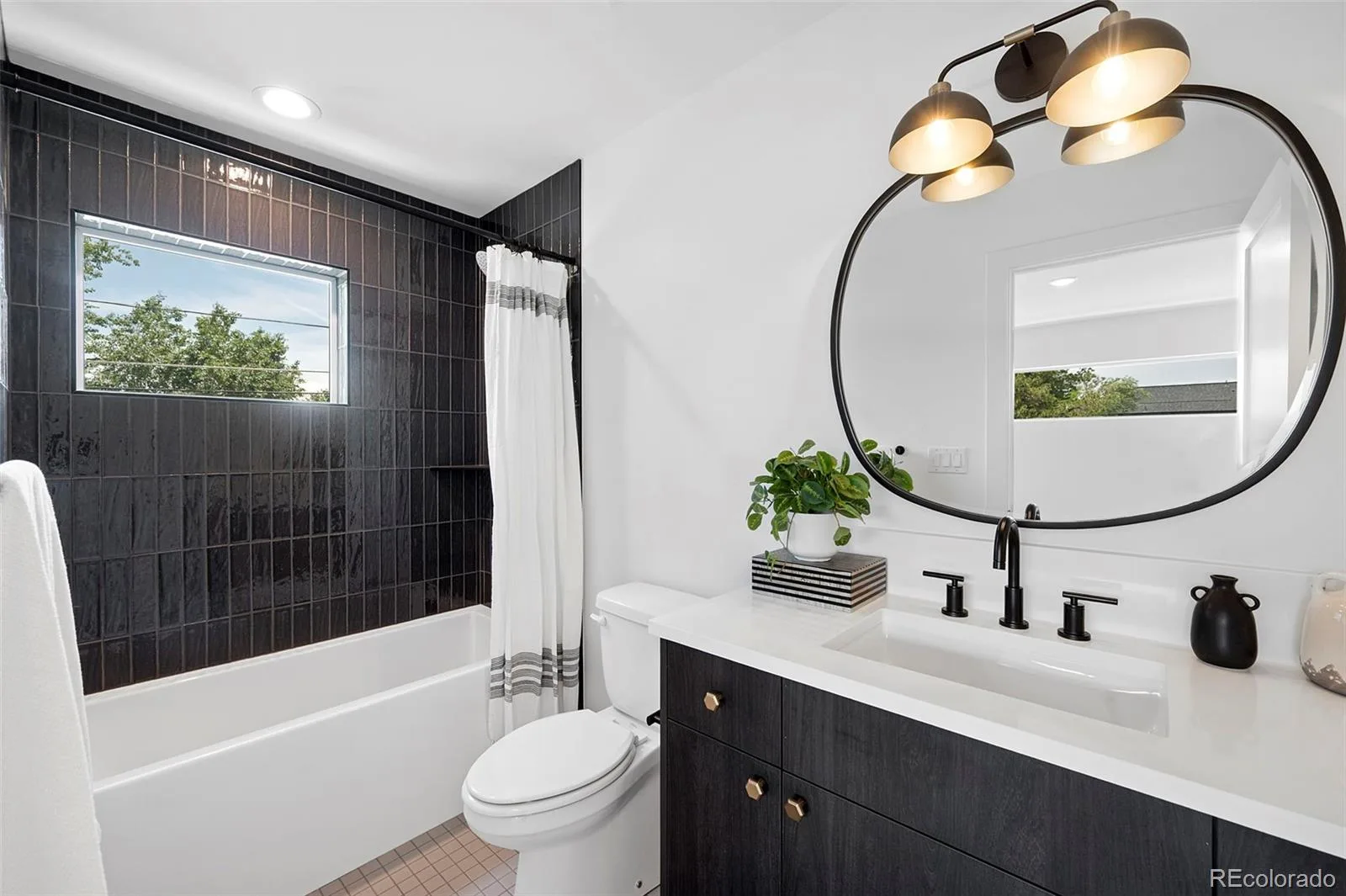 2404 S Cherokee Street Denver CO 80223 MLS #REC6421629 06092026043156 1600 26