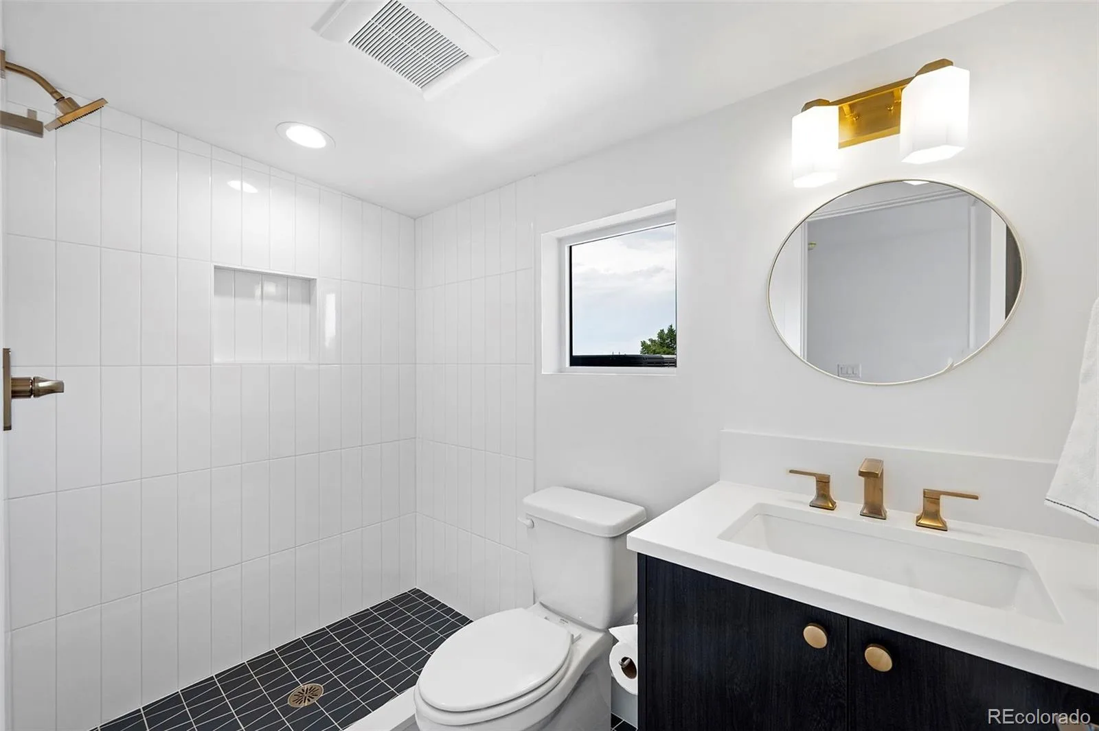 2404 S Cherokee Street Denver CO 80223 MLS #REC6421629 06092026043156 1600 30
