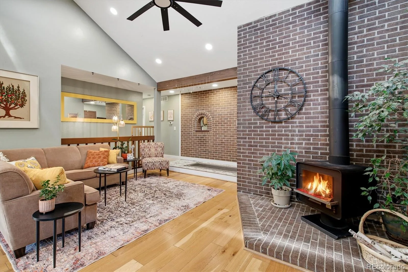 643 Brentwood Street Lakewood CO 80214 | MLS #REC6421972 08292026164733 1600 1