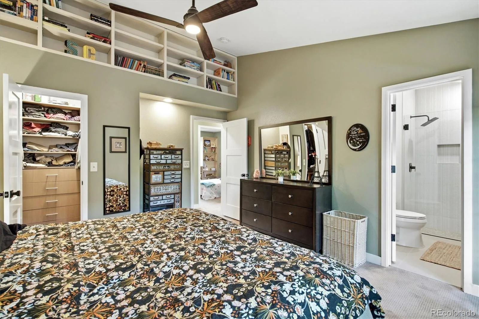643 Brentwood Street Lakewood CO 80214 | MLS #REC6421972 08292026164733 1600 21