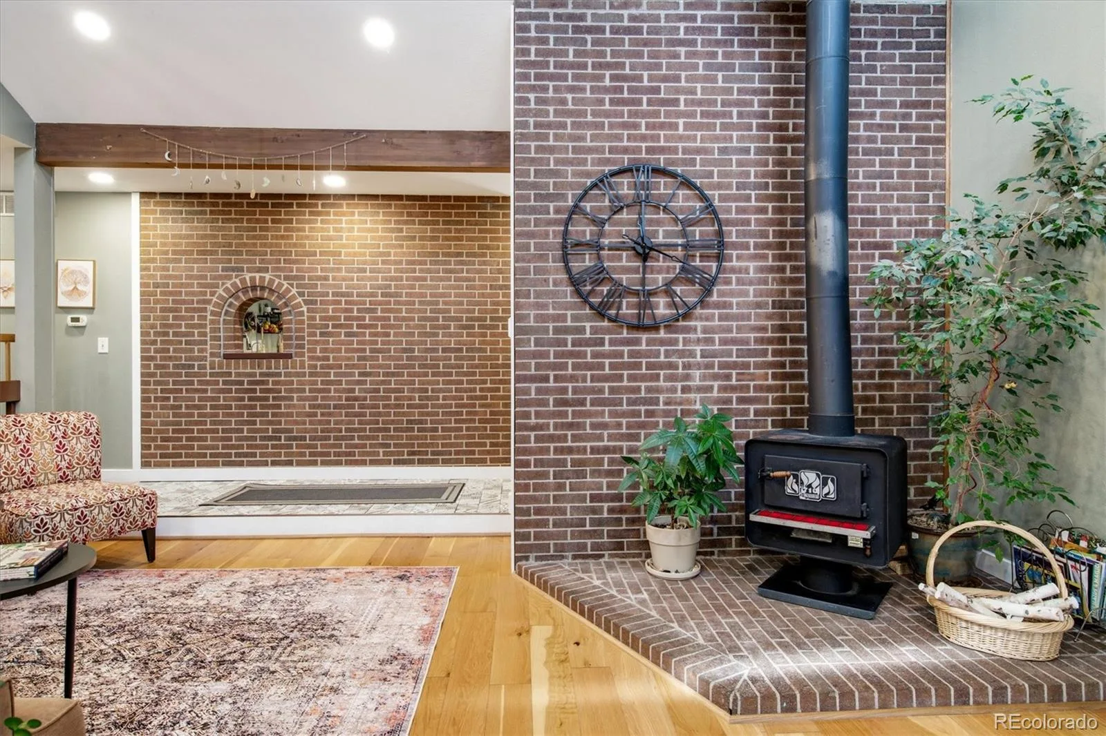 643 Brentwood Street Lakewood CO 80214 | MLS #REC6421972 08292026164733 1600 4