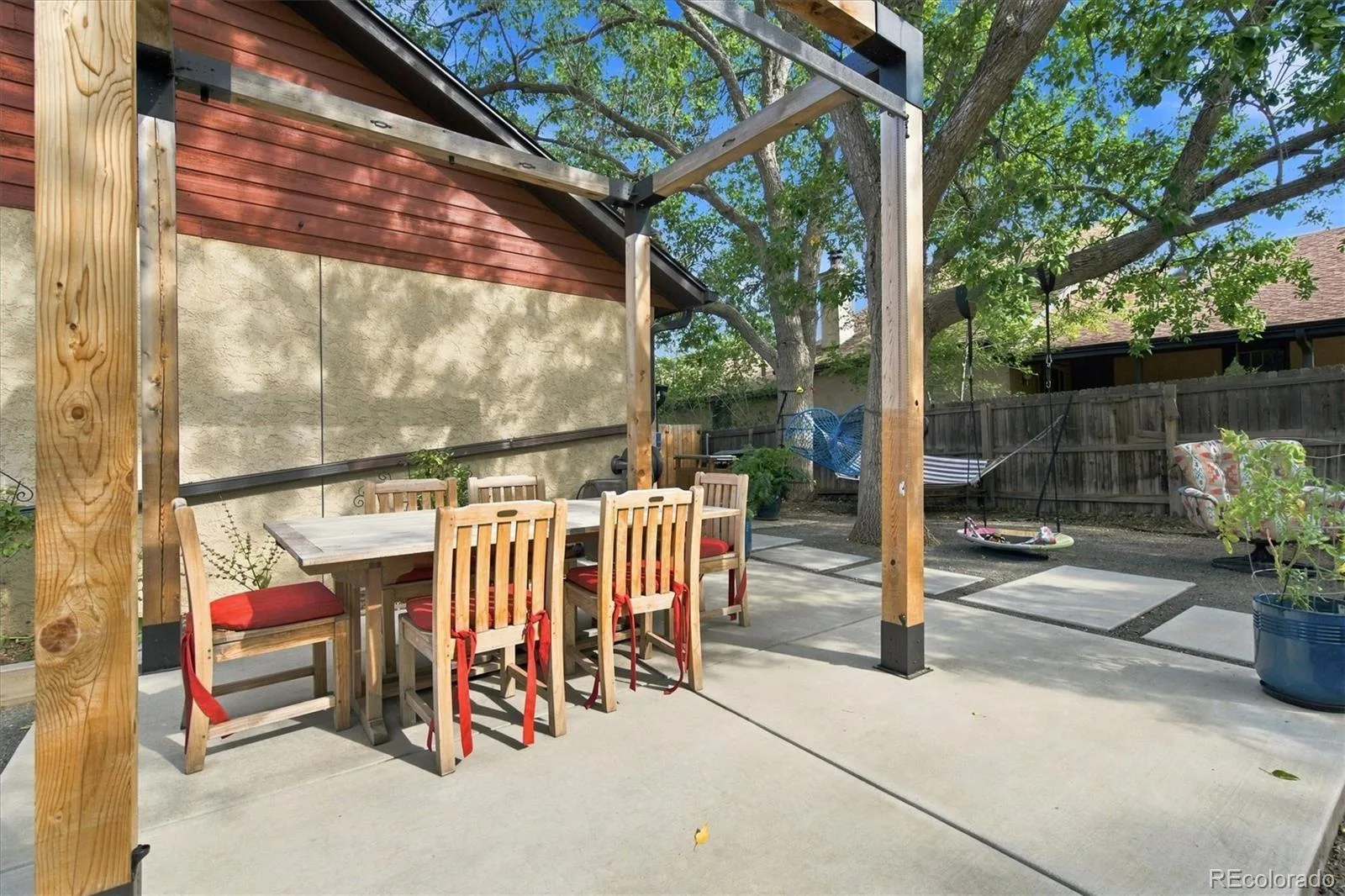 643 Brentwood Street Lakewood CO 80214 | MLS #REC6421972 08292026164733 1600 40