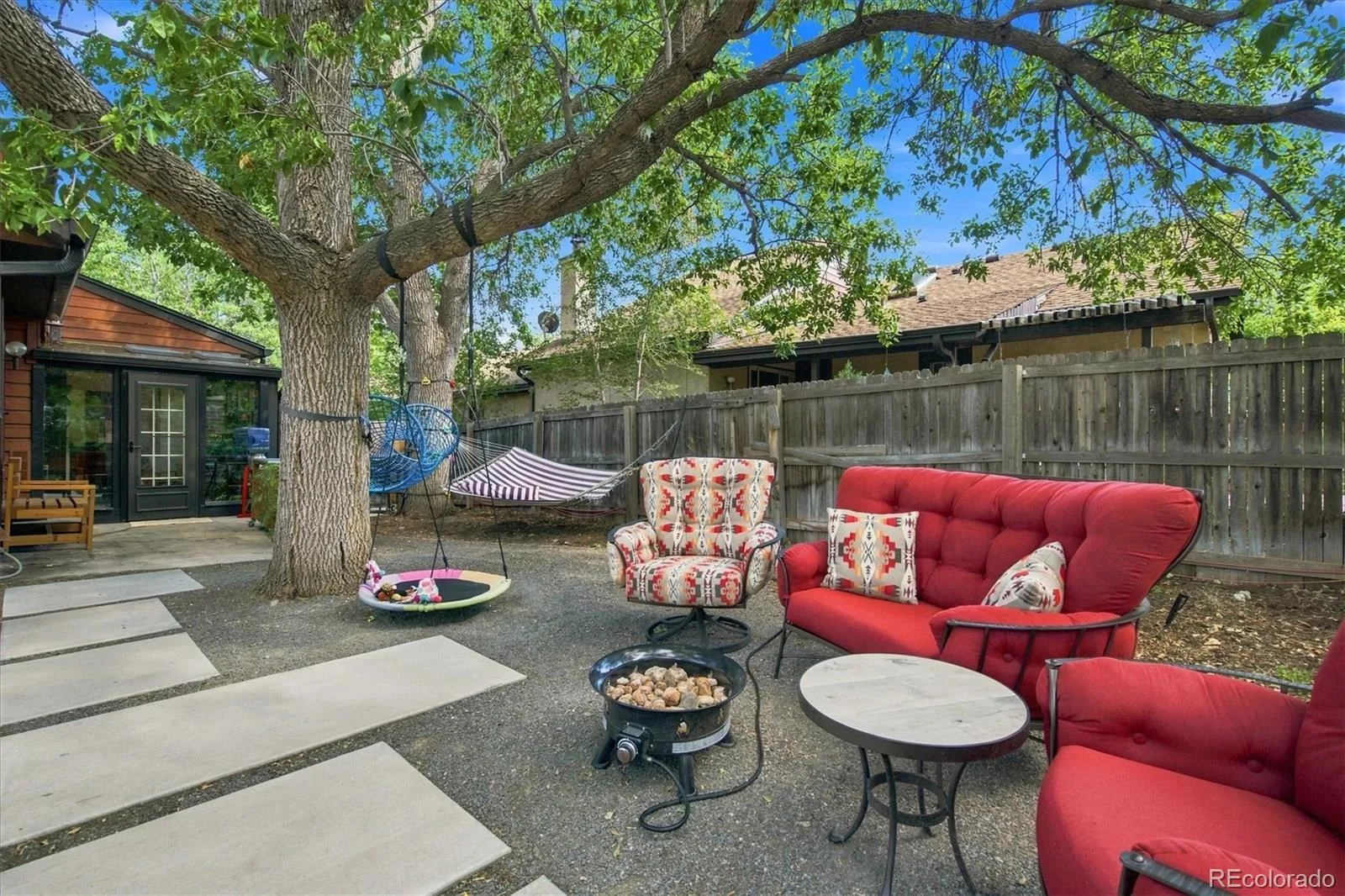 643 Brentwood Street Lakewood CO 80214 | MLS #REC6421972 08292026164733 1600 42