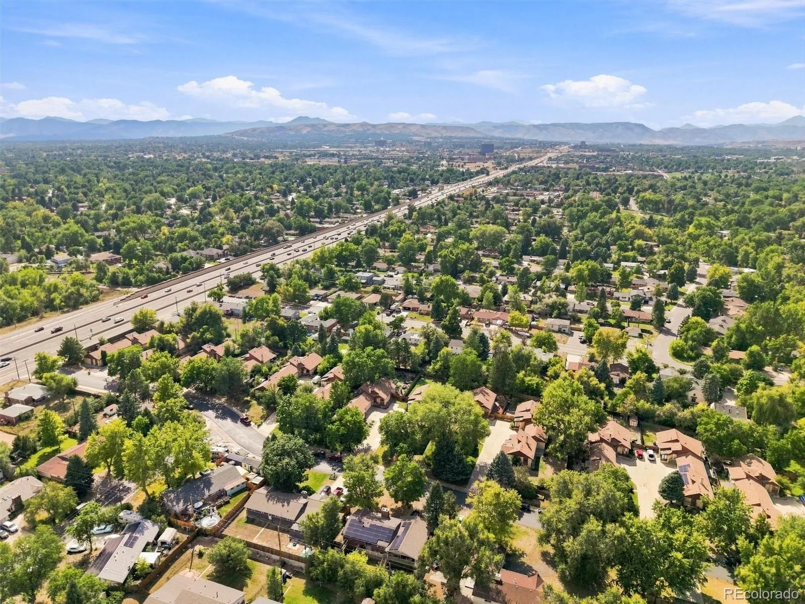 643 Brentwood Street Lakewood CO 80214 | MLS #REC6421972 08292026164733 1600 45