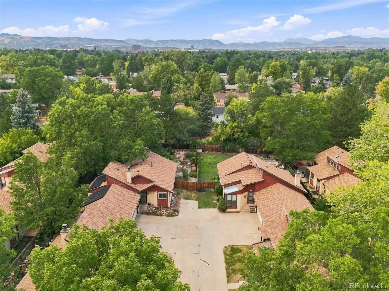 643 Brentwood Street Lakewood CO 80214 | MLS #REC6421972 08292026164733 1600 46
