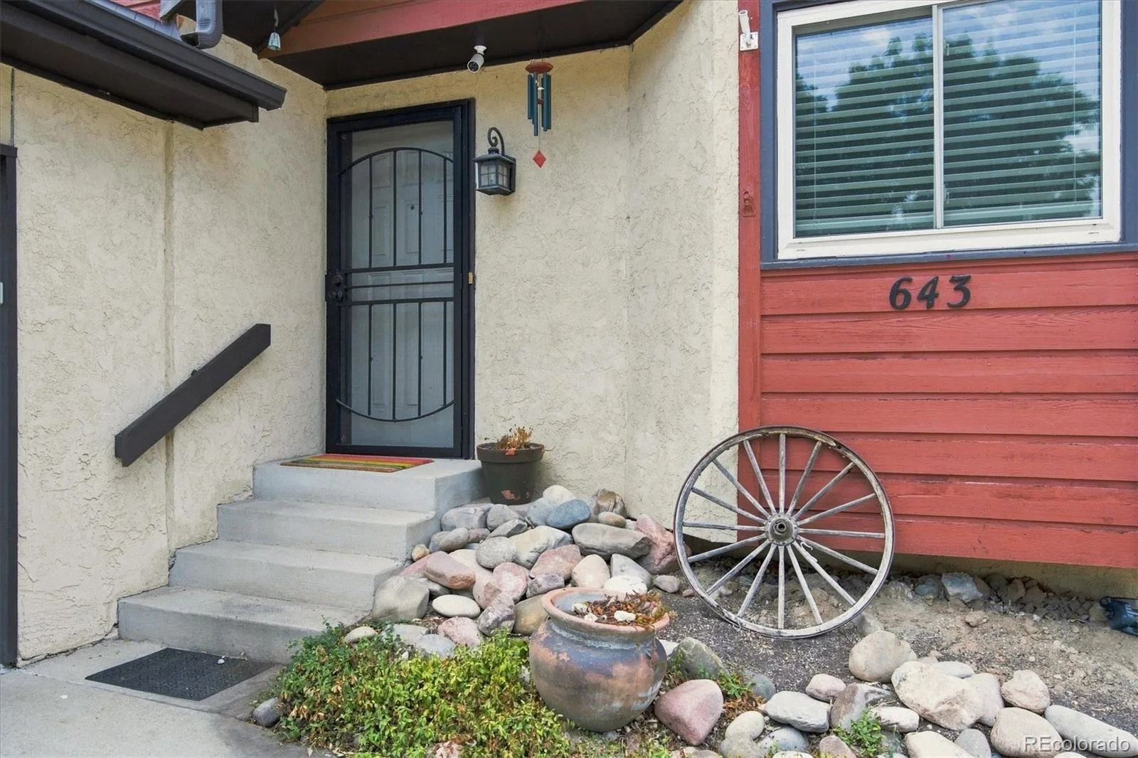 643 Brentwood Street Lakewood CO 80214 | MLS #REC6421972 08292026164733 1600 48