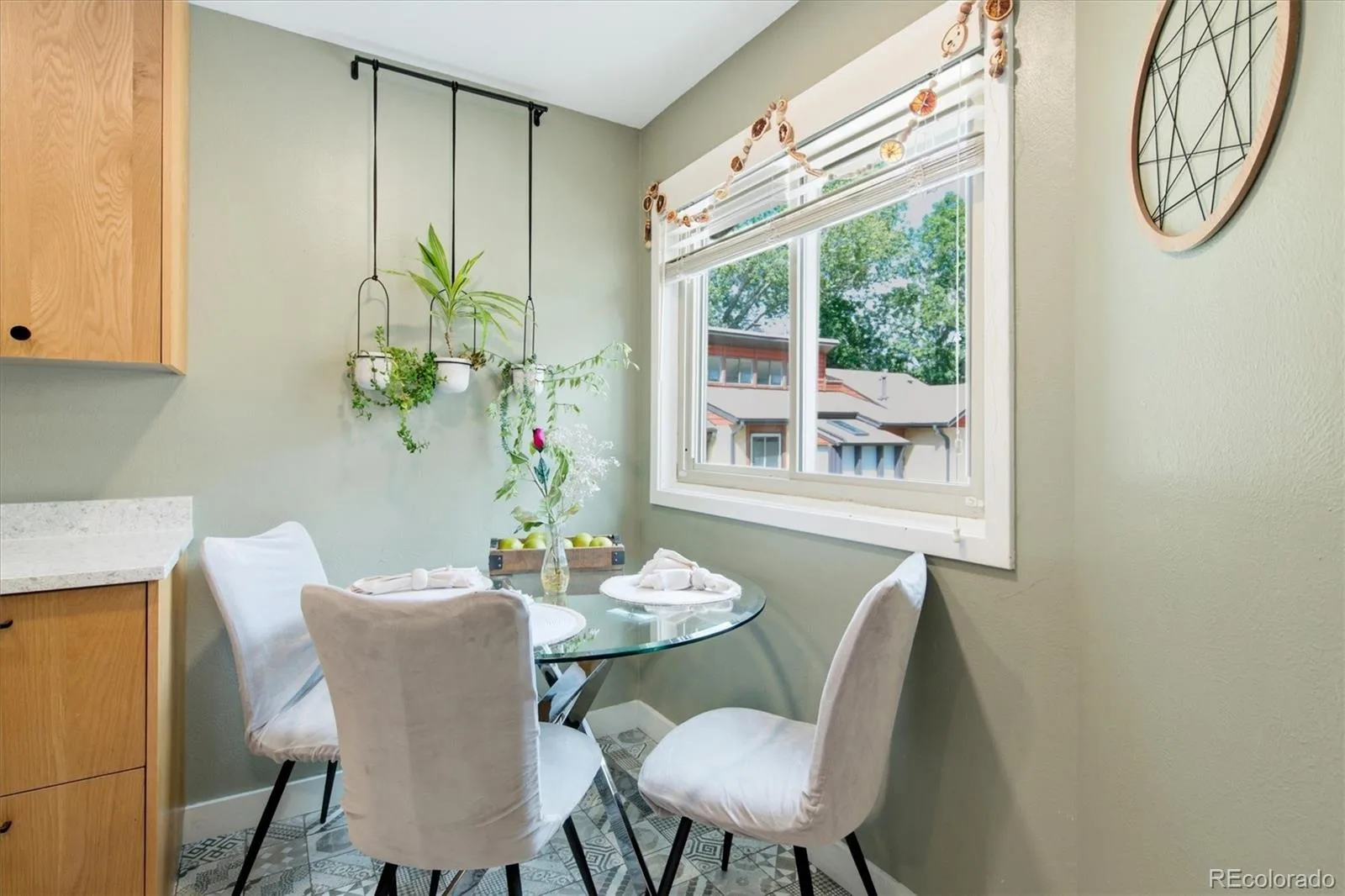 643 Brentwood Street Lakewood CO 80214 | MLS #REC6421972 08292026164733 1600 8