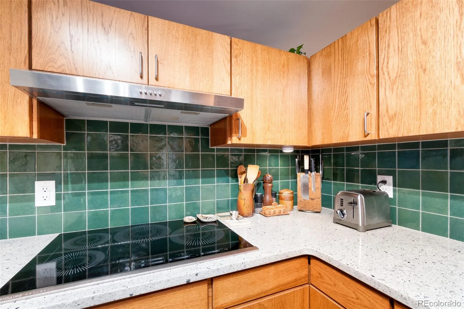3561 W 79th Avenue Westminster CO 80030 MLS #REC6422832 05162026123344 1600 24