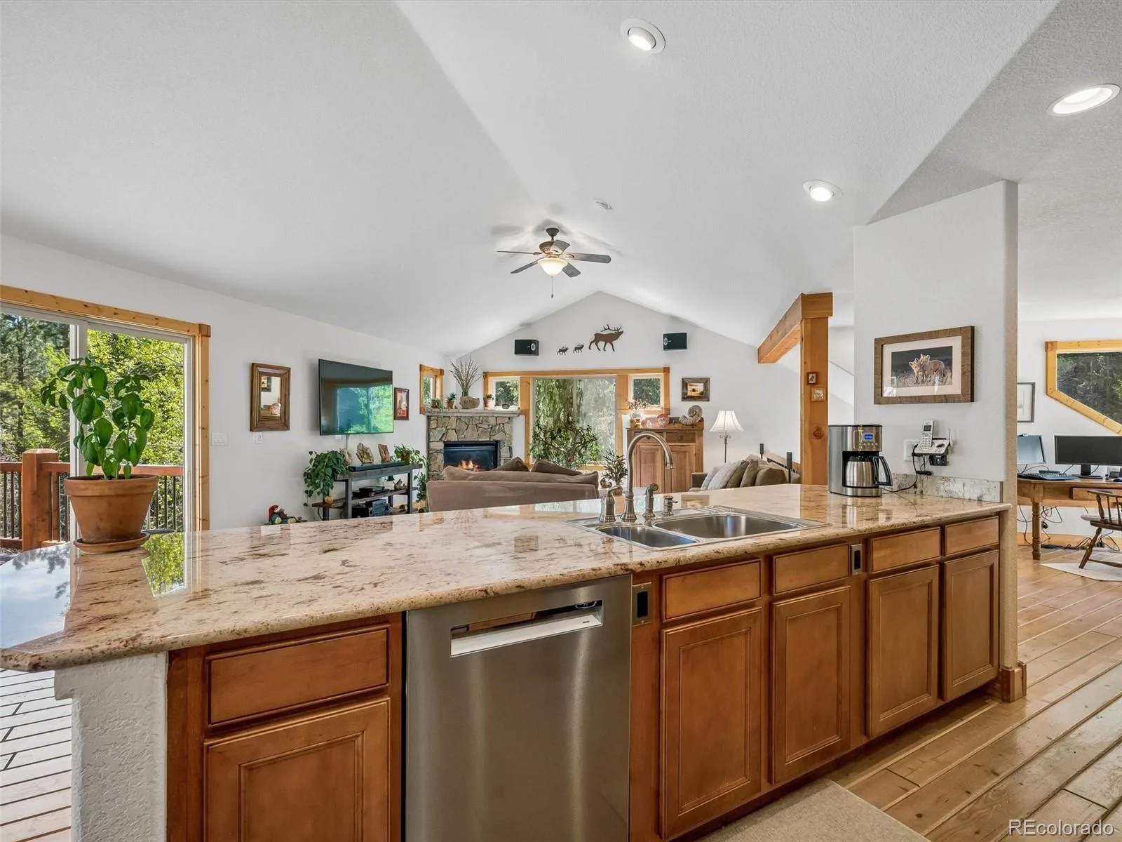 164 Fawn Creek Lane Evergreen CO 80439 | MLS #REC6424480 07232026231550 1600 24
