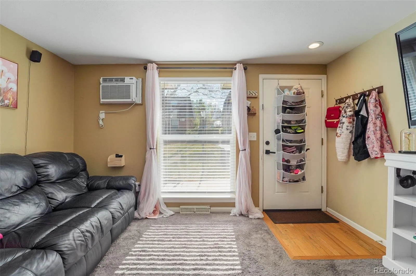 5809 S Pearl Street Centennial CO 80121 | MLS #REC6425004 04132026181032 1600 5