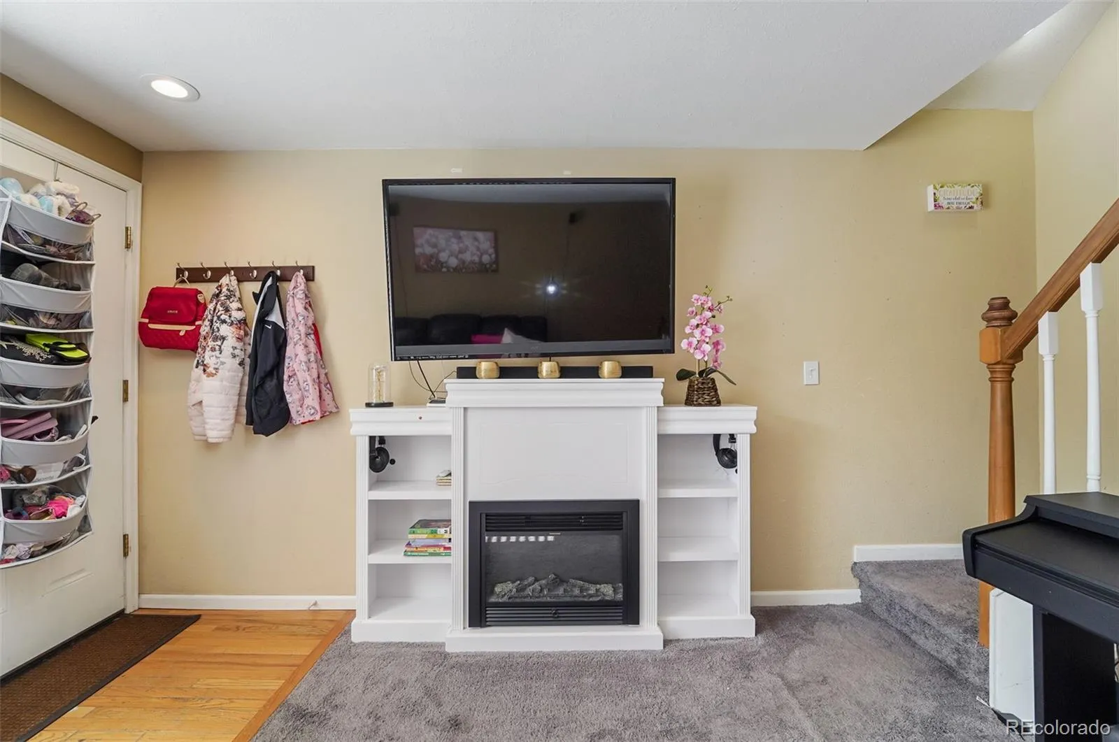 5809 S Pearl Street Centennial CO 80121 | MLS #REC6425004 04132026181032 1600 7