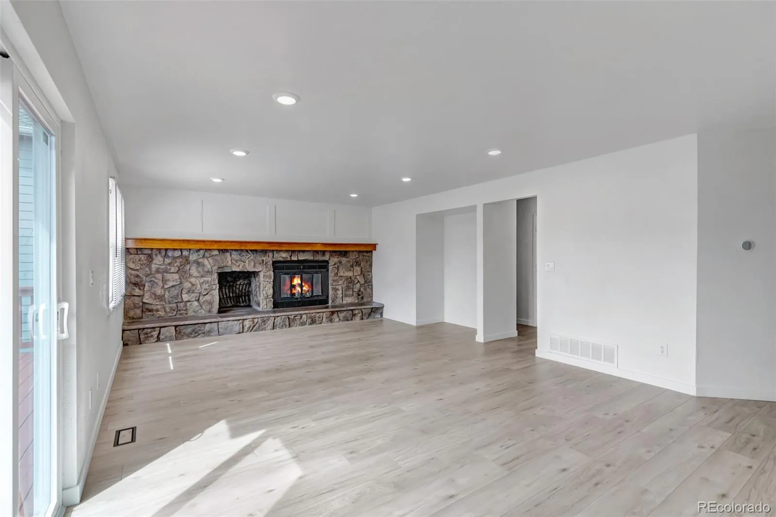 16859 E Prentice Circle Centennial CO 80015 MLS #REC6425855 05182026180405 1600 13