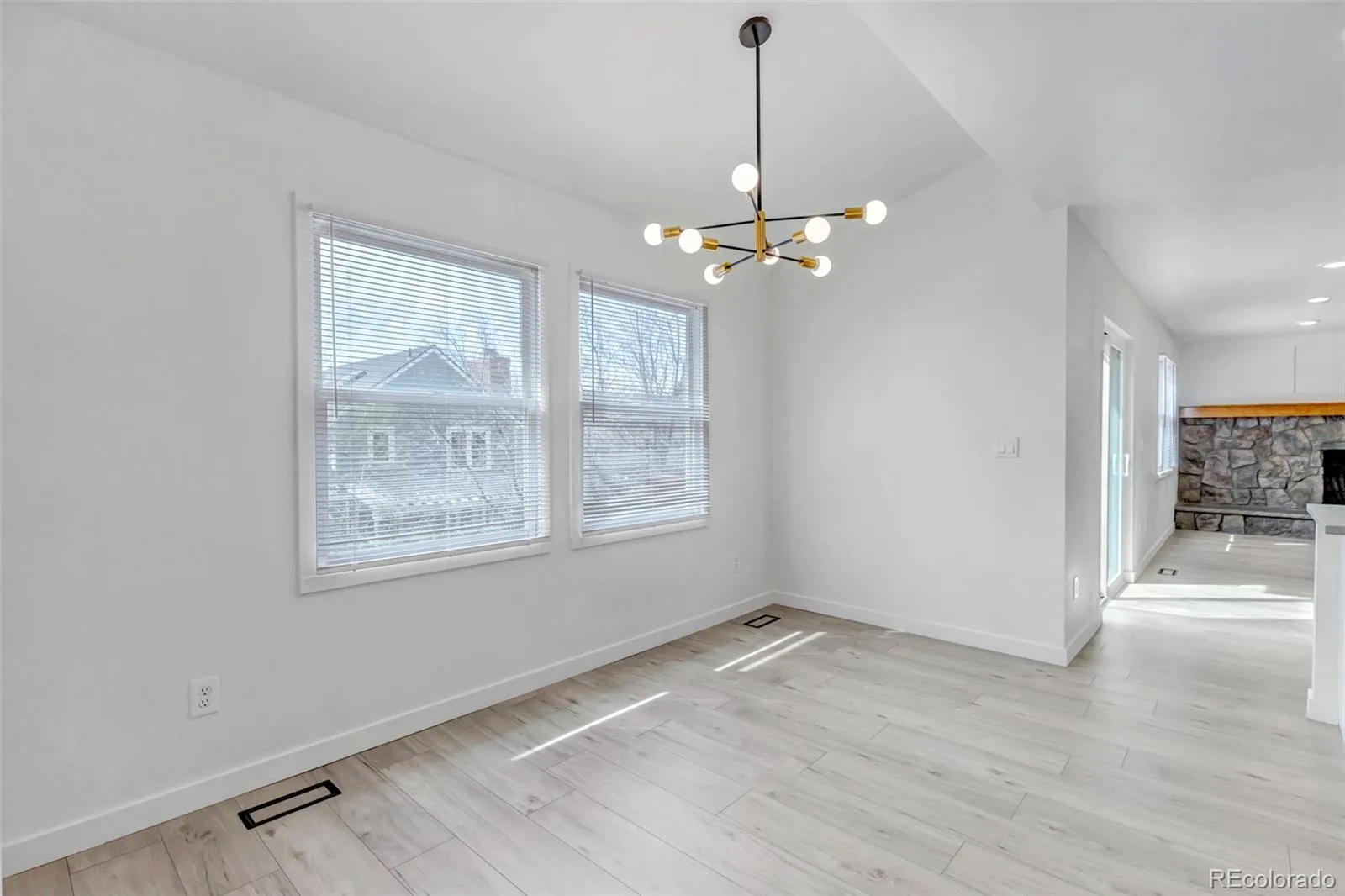 16859 E Prentice Circle Centennial CO 80015 MLS #REC6425855 05182026180405 1600 17