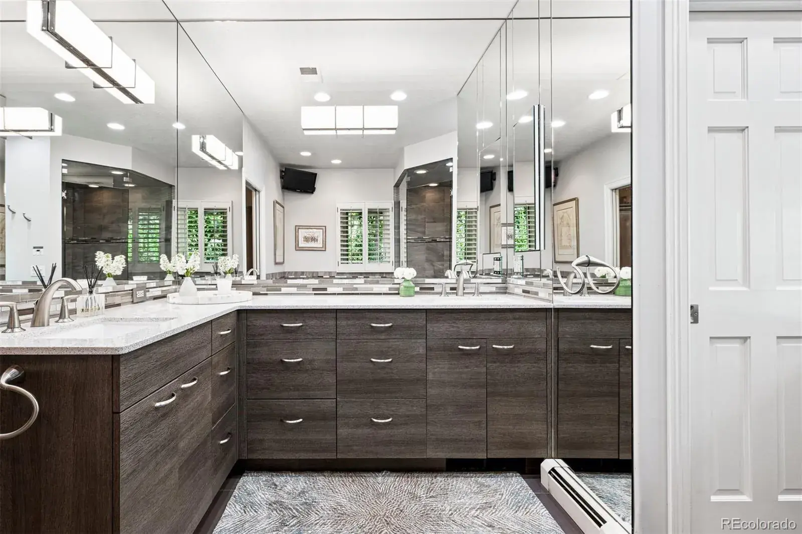 02092026221204 1600 24