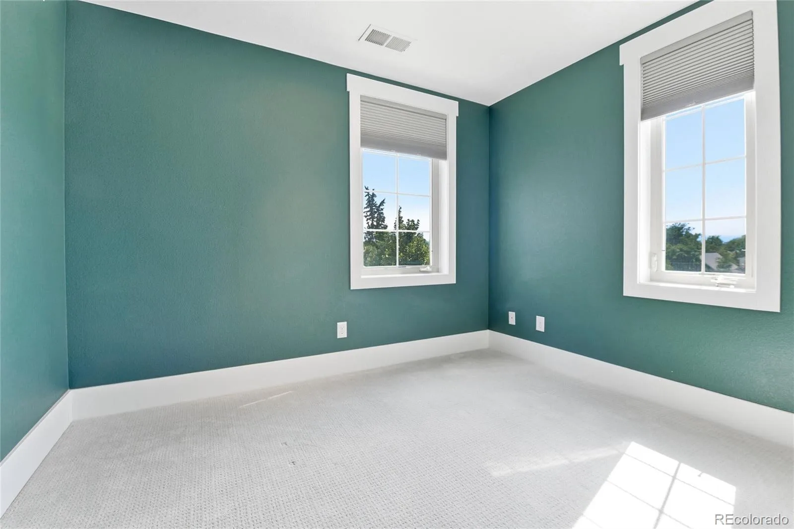 936 S Pearl Street #101 Denver CO 80209 | MLS #REC6426858 08112026224227 1600 29