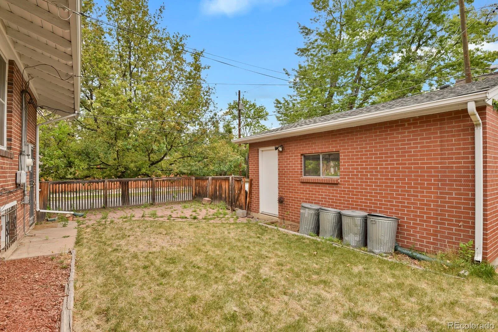 1890 Cherry Street Denver CO 80220 MLS #REC6428055 06042026142348 1600 22